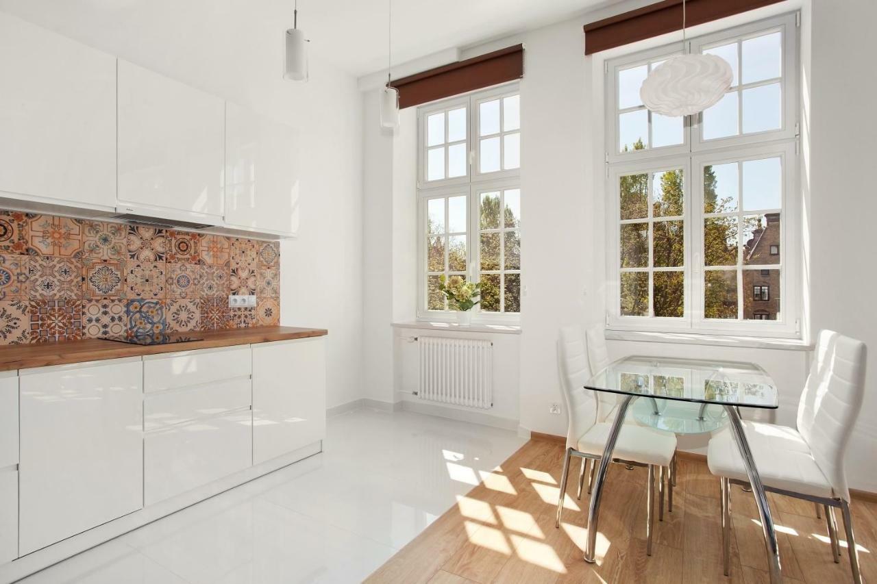 Appartement Viu Postcards From Gdańsk Extérieur photo